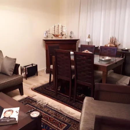 Nyaraló Holiday Homes Gunluk Kent
